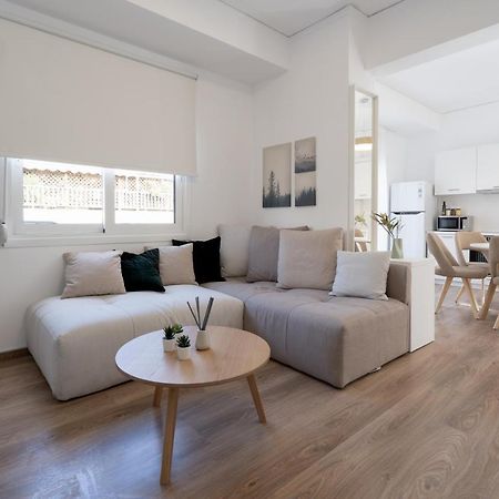 Apartamento Athens Hideout Apt, Big Rooftop With City View Exterior foto
