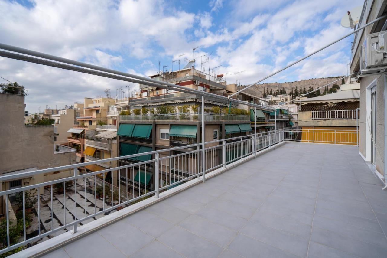Apartamento Athens Hideout Apt, Big Rooftop With City View Exterior foto