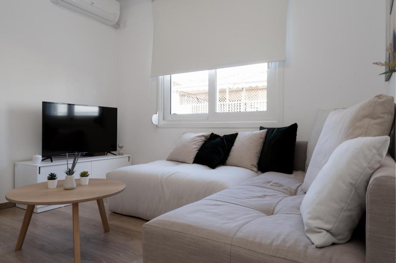 Apartamento Athens Hideout Apt, Big Rooftop With City View Exterior foto
